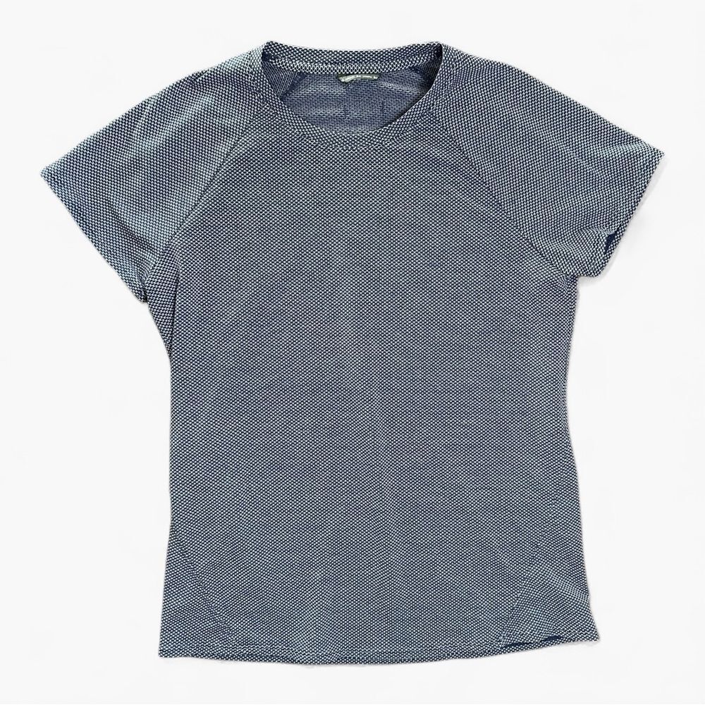 Oiselle Flyout Short Sleeve Running Tee Blue White Size 4 Athletic Top